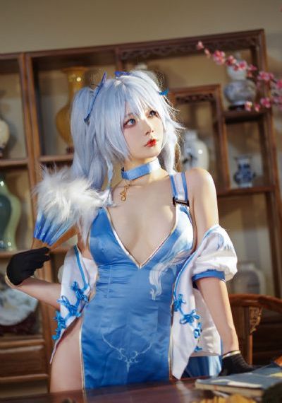 女教师松岛かえで被犯了的女教师_BD英语在线视频播放