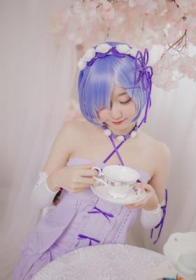 狠狠干干_HDHD在线观看